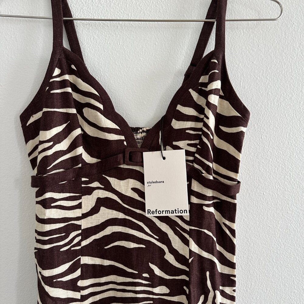 Sara Linen Dress - Picture 3 of 6